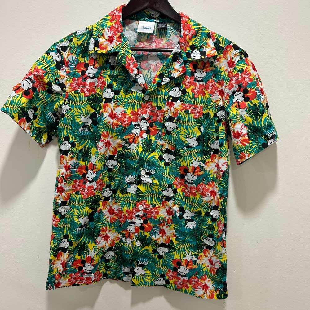 Disney Mickey Mouse shirt size small‎